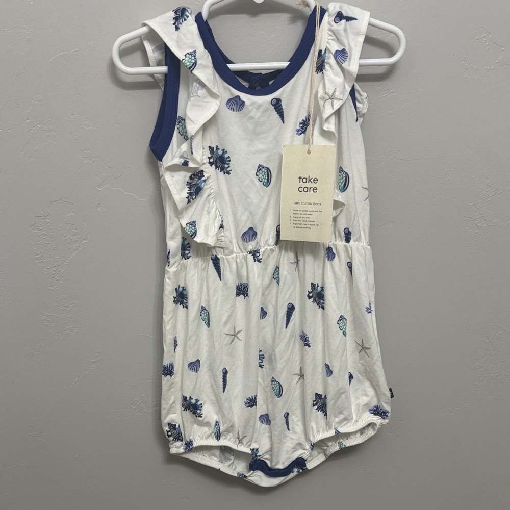 Kyte BABY White and Blue Seashell Bodysuit